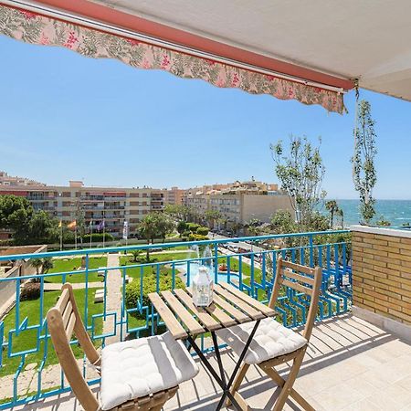 Wintowinrentals Vista Al Mar En Pleno Centro Rincón de la Victoria Extérieur photo
